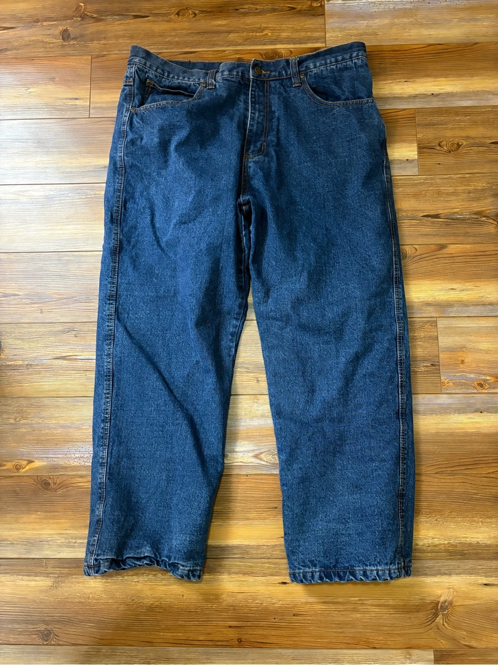 Relaxed Dark Indigo Men's Jeans - Classic Comfort
